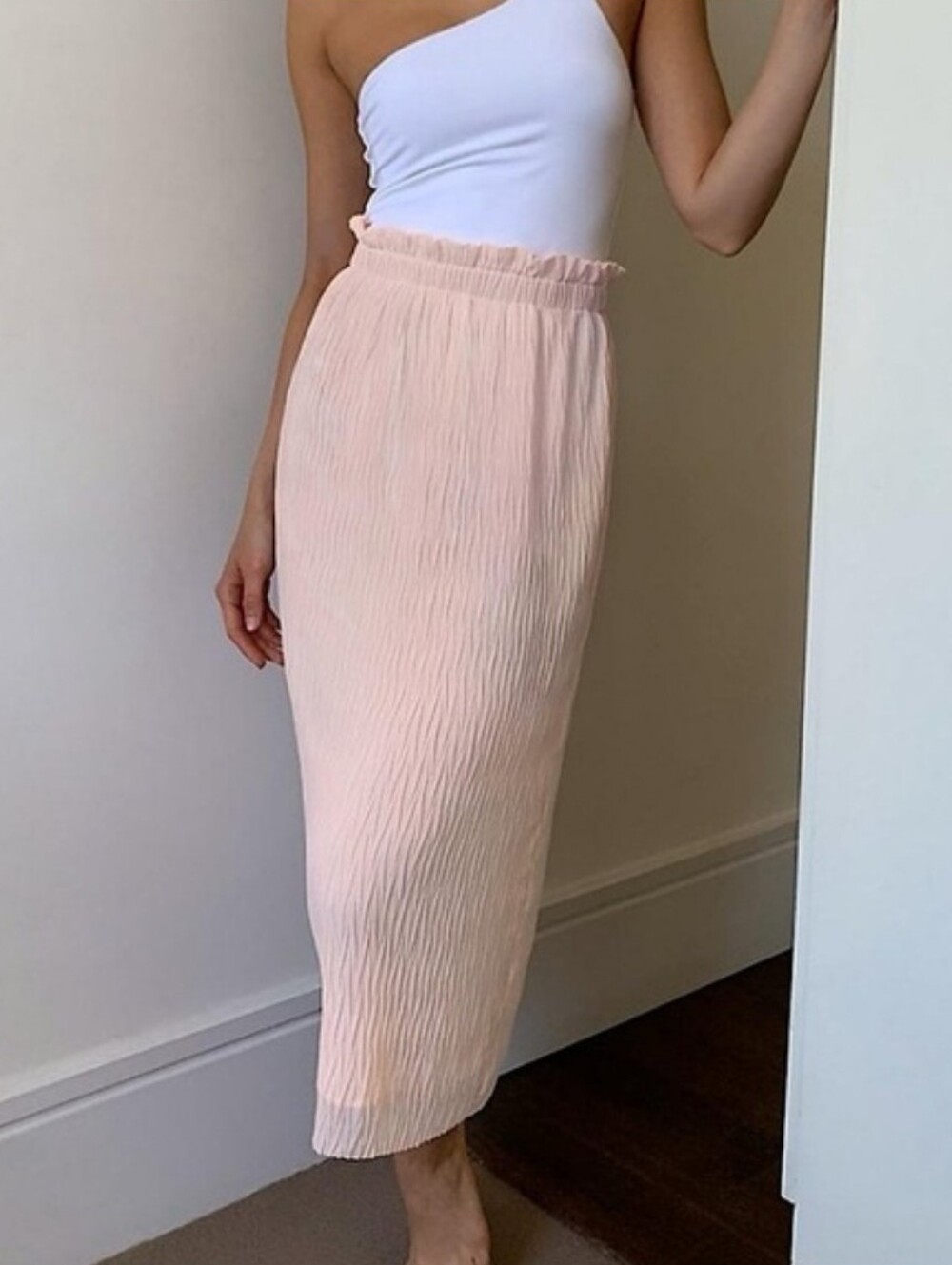 Babaton Gabriola Pleated Midi Skirt Size M Peach Pink Flowy